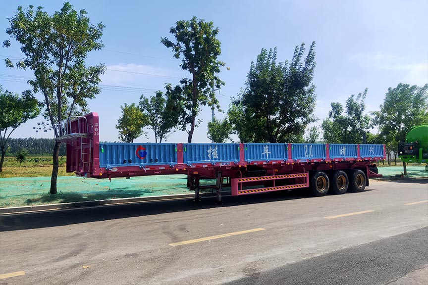 侧翻自卸半挂车